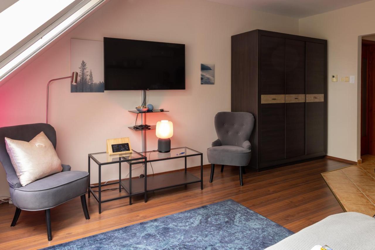 Szent Imre Apartman Veszprém Exteriör bild