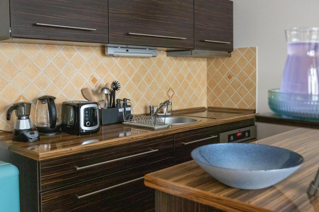 Szent Imre Apartman Veszprém Exteriör bild